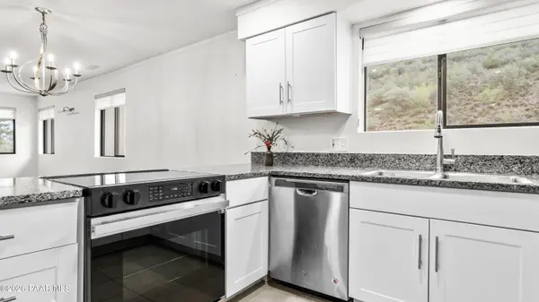 416 Jacaranda DR, Prescott, AZ 86301