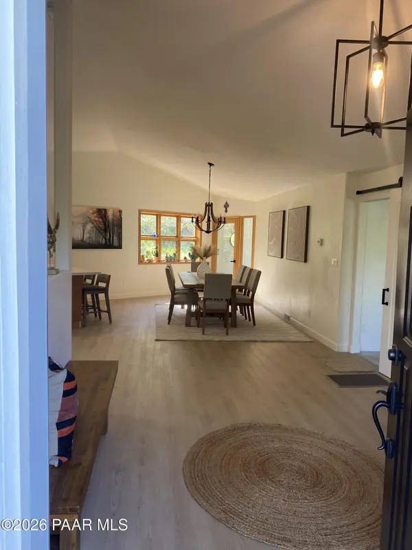 911 Sugarloaf RD, Prescott, AZ 86303