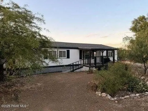 20948 E E Larry LN, Cordes Lakes, AZ 86333