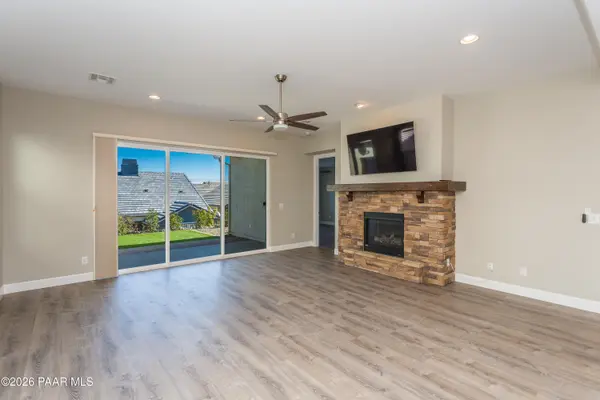 2204 Calgary DR, Prescott, AZ 86301