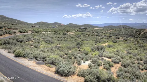 064w S Dewey Overlook Way, Dewey-humboldt, AZ 86327