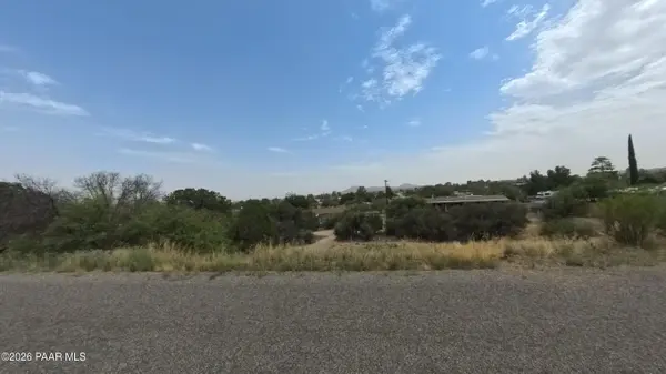 16063 S Zuni DR, Mayer, AZ 86333