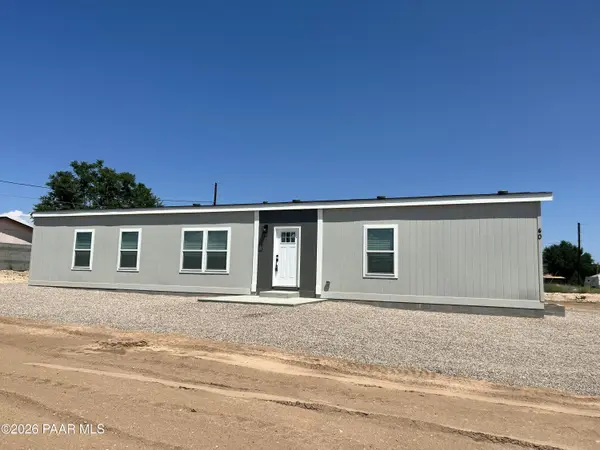 40 W La Jolla LN, Paulden, AZ 86334