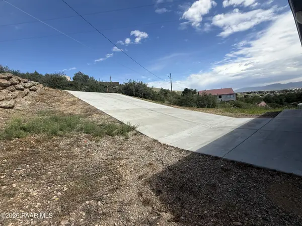 1597 N Douglas DR, Prescott, AZ 86301