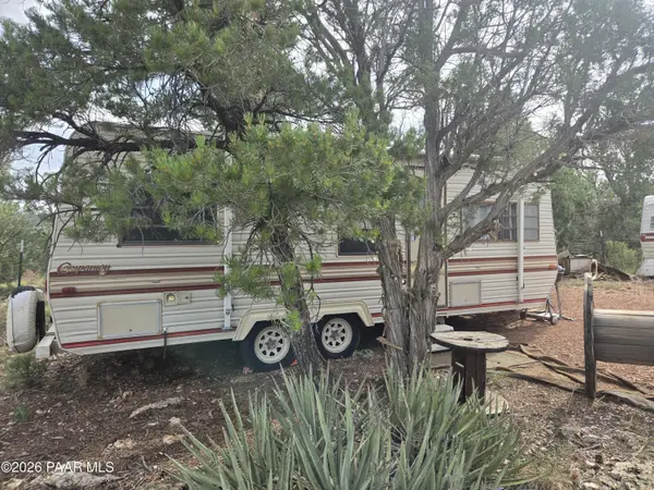 259 S Cathedral Valley RD, Ash Fork, AZ 86320