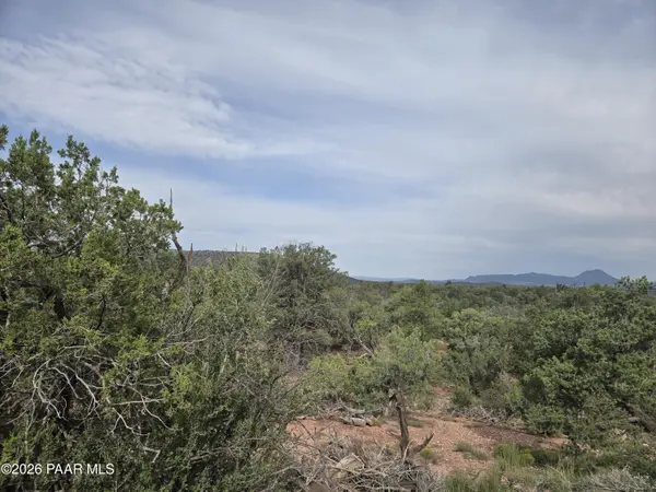 259 S Cathedral Valley RD, Ash Fork, AZ 86320