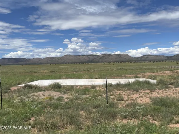 3210 W Limestone DR, Paulden, AZ 86334