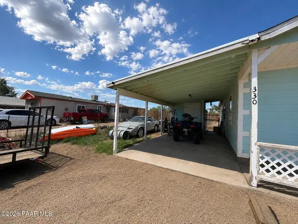 330 W Arrowhead DR, Paulden, AZ 86334