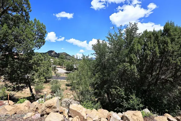 1840 Rustling Oaks LN, Prescott, AZ 86303