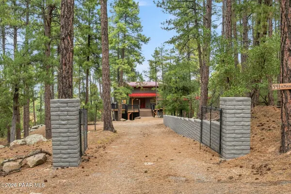 941 N Madizell DR, Prescott, AZ 86305