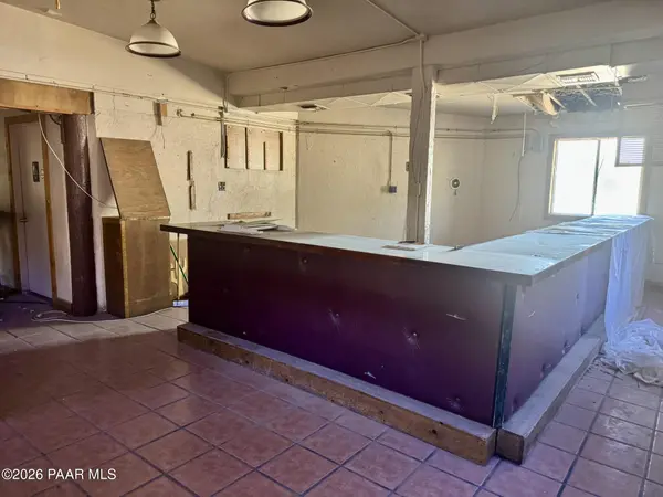 22624 S State Route 89, Yarnell, AZ 85362
