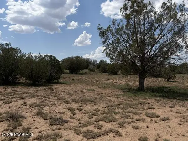 00 X-One Ranch Rd, Seligman, AZ 86337