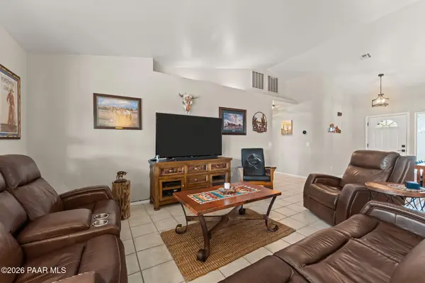 920 W Santa Fe DR, Wickenburg, AZ 85390