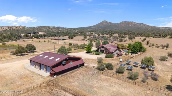 12650 W Z-3 Ranch RD, Skull Valley, AZ 86338