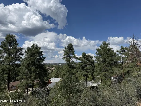 221 Hidden DR, Prescott, AZ 86303