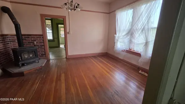 47138 N Third ST, Ash Fork, AZ 86320
