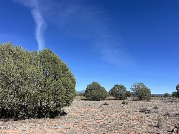308 Bullock RD, Ash Fork, AZ 86320
