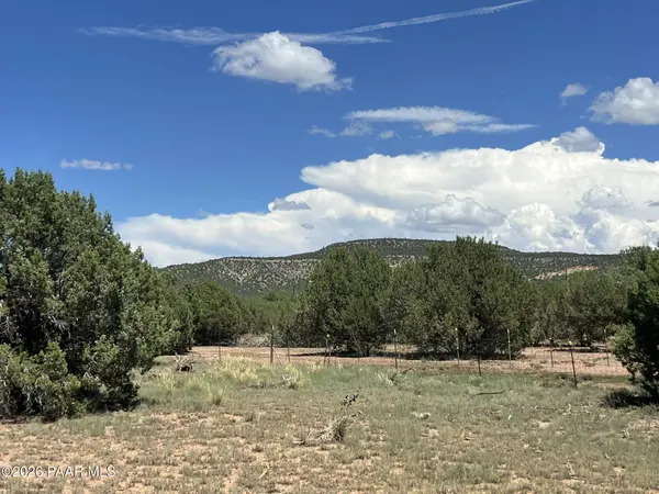 202 W Hillcrest DR, Williams, AZ 86046
