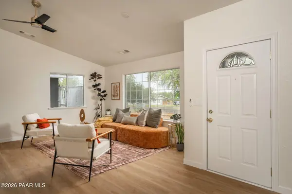 4805 E Cochise DR, Rimrock, AZ 86335