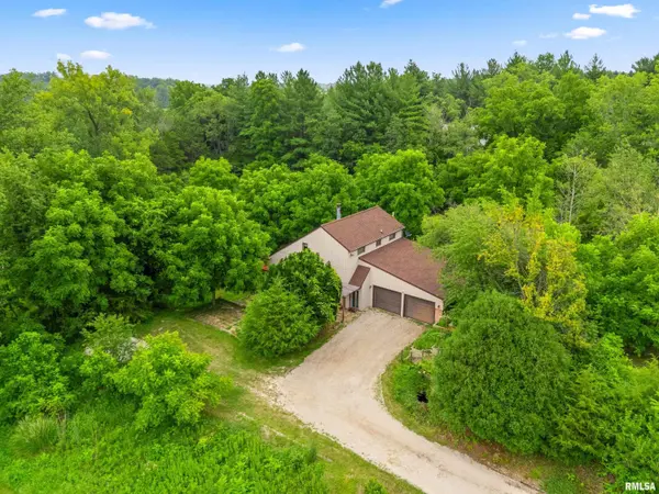 326 GREBNER RD, Metamora, IL 61548