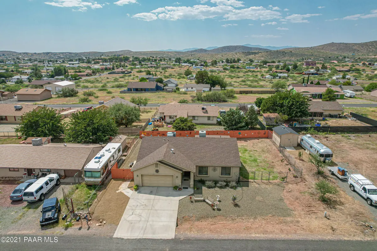 20199 E Cholla DR, Mayer, AZ 86333