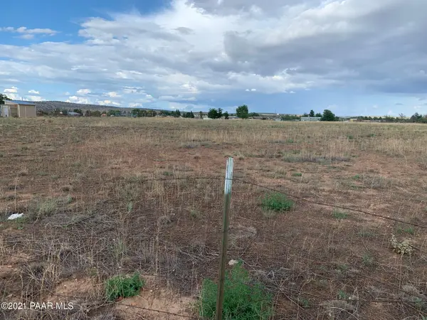 25435 N Patricia RD, Paulden, AZ 86334