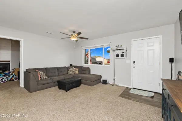 8111 E Debbie DR, Prescott Valley, AZ 86314