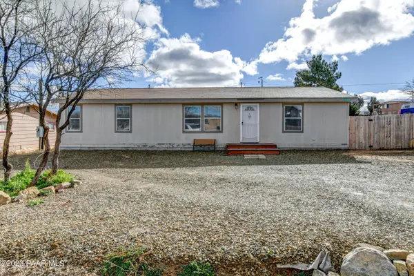 2527 Huron ST, Dewey-humboldt, AZ 86327