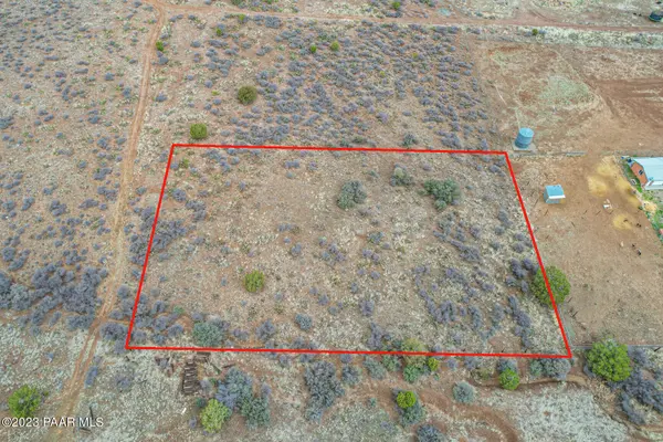 2035 N Cougar Path, Chino Valley, AZ 86323