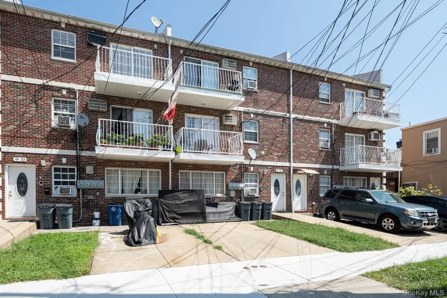 9483 218th ST, Queens Village, NY 11428