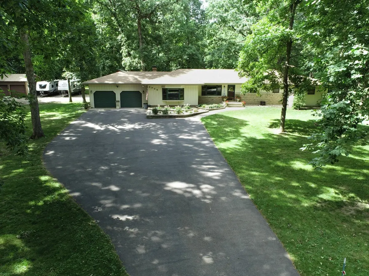 3705 E 157th AVE, Hebron, IN 46341