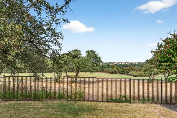 10500 Avery Club DR #10, Austin, TX 78717