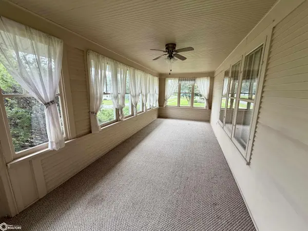 1420 4th AVE, Grinnell, IA 50112