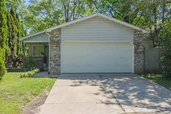 4104 Sumac RD, Valparaiso, IN 46383