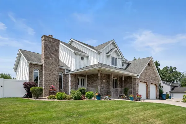 9518 W Oakridge DR, St. John, IN 46373