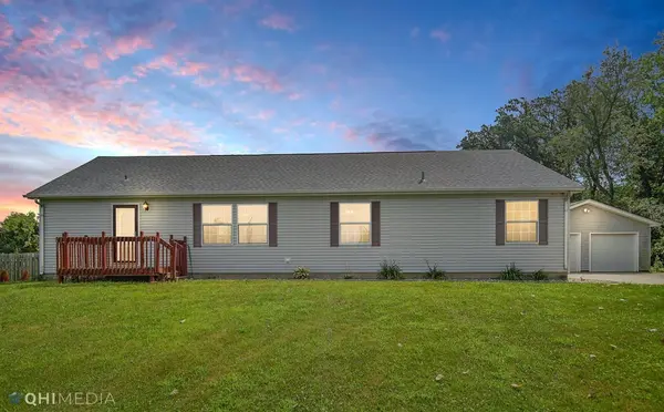 21 N Liverpool RD, Hobart, IN 46342