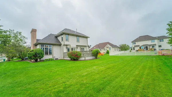 101 Salisbury DR, Munster, IN 46321