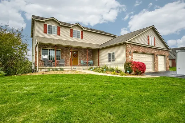261 Fieldstone DR, Hebron, IN 46341