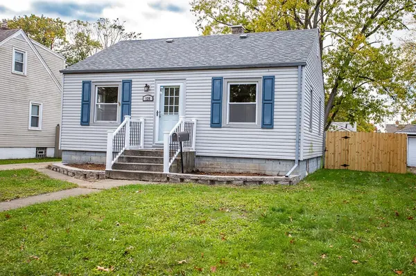 126 N Raymond ST, Griffith, IN 46319