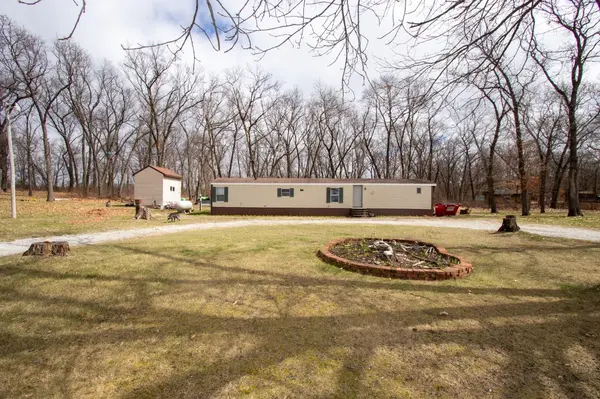 4914 N 250, Winamac, IN 46996