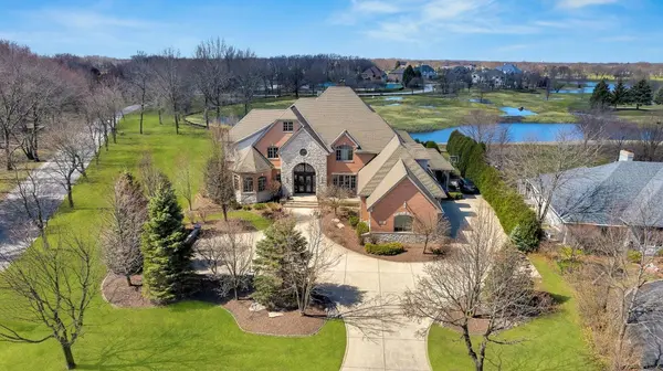 316 E Saint Andrews DR, Schererville, IN 46375