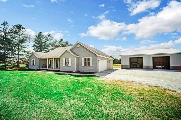 9188 N 200, Wheatfield, IN 46392