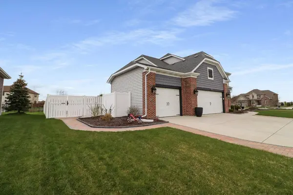 10052 Pearwood DR, St. John, IN 46373