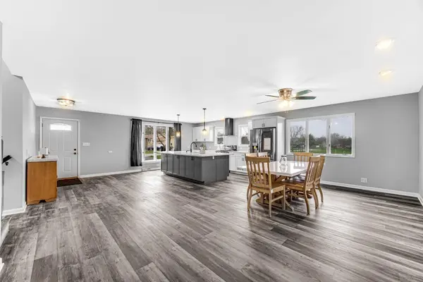 9003 Bryan ST, Crown Point, IN 46307