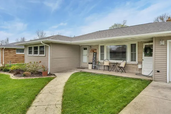 7130 Delaware ST, Merrillville, IN 46410