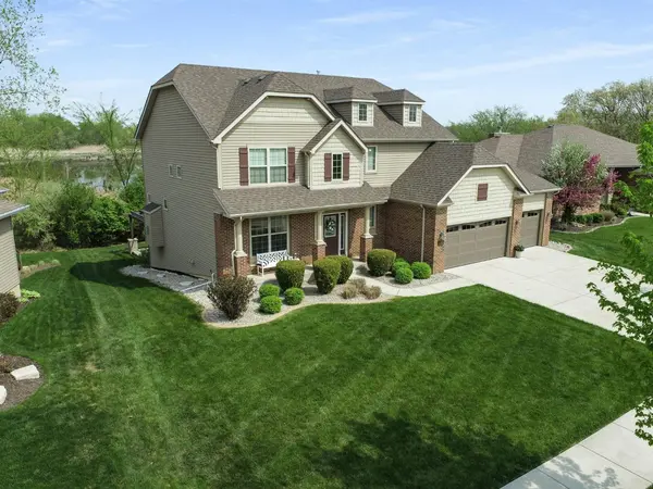 30 W Serenity LN, Schererville, IN 46375