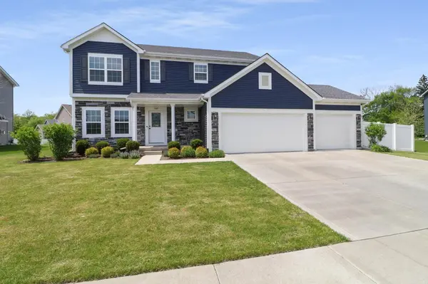 1525 Wysteria LN, Schererville, IN 46375