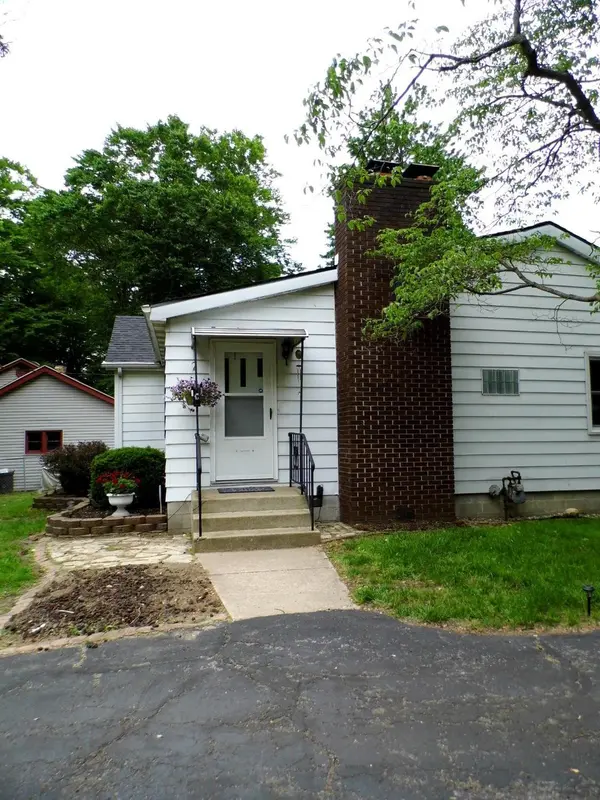 627 Warnke RD, Michigan City, IN 46360