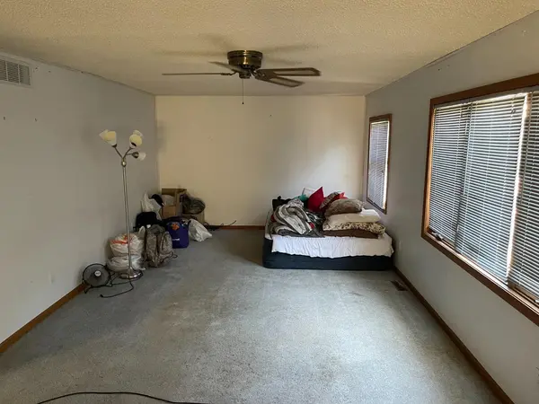 408 8th SE Street, Demotte, IN 46310