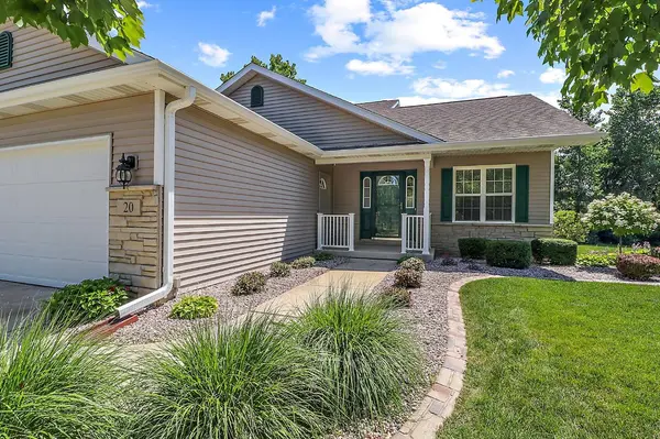 20 Browning LN, Valparaiso, IN 46383